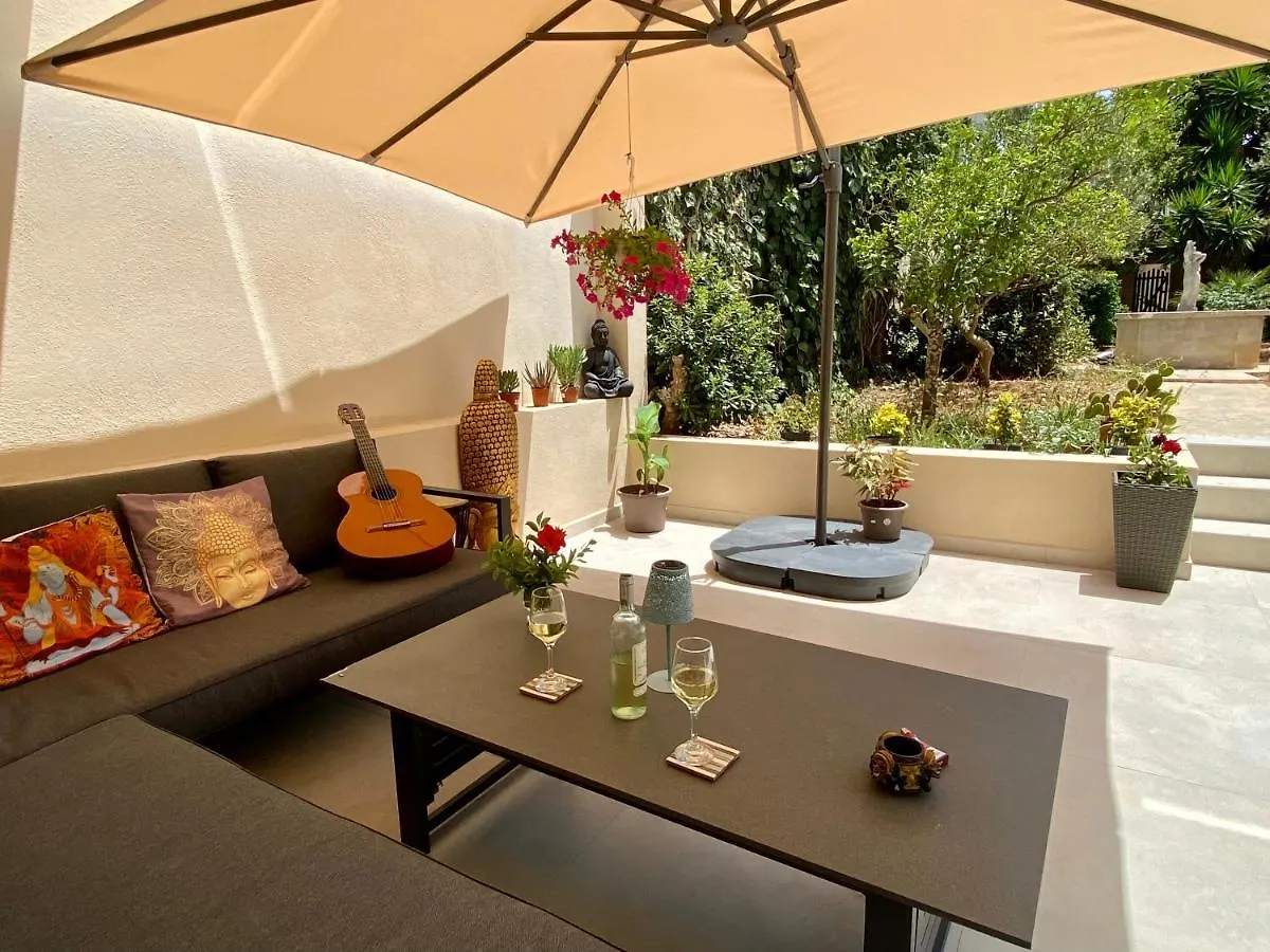 Maltese Garden Villa Mosta