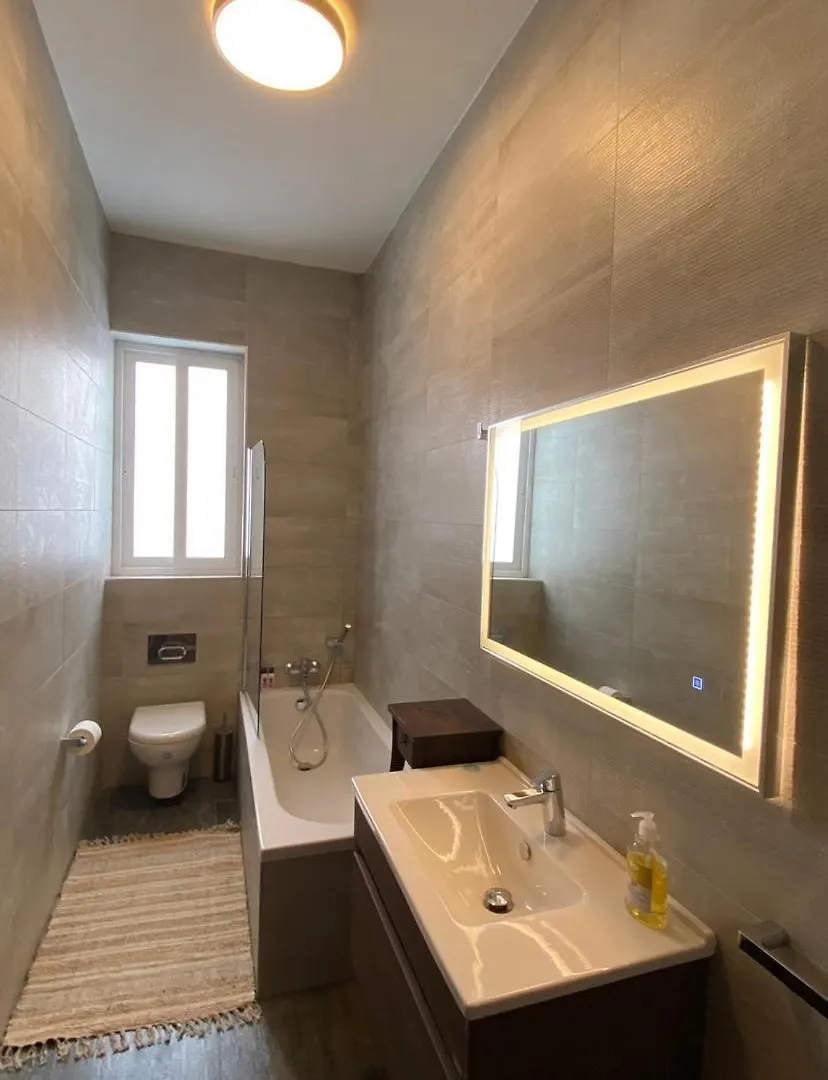 Maltese Garden Villa Mosta Bed & Breakfast
